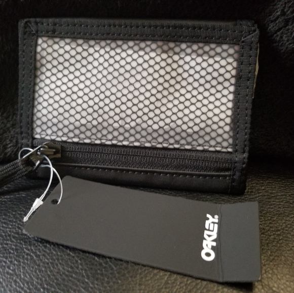 Oakley wallet - Picture 5 of 8